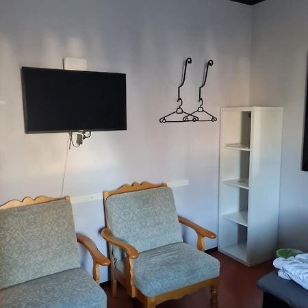 Bromoella Camping O Vandrarhem Extérieur photo